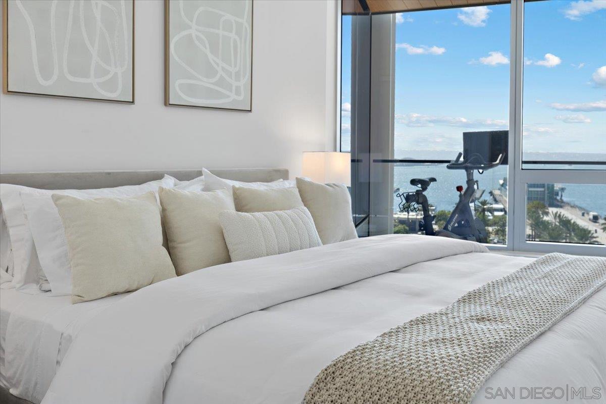 Detail Gallery Image 25 of 66 For 888 W E Street  #1001,  San Diego,  CA 92101 - 3 Beds | 2/1 Baths