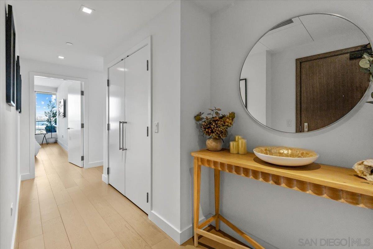 Detail Gallery Image 34 of 66 For 888 W E Street  #1001,  San Diego,  CA 92101 - 3 Beds | 2/1 Baths