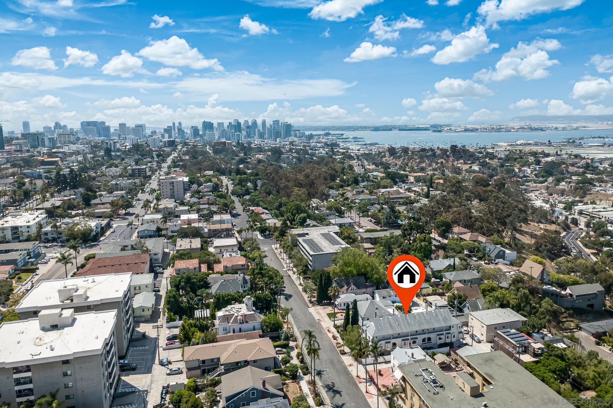 Detail Gallery Image 20 of 24 For 3568  Front St  #D,  San Diego,  CA 92103 - 3 Beds | 2/1 Baths