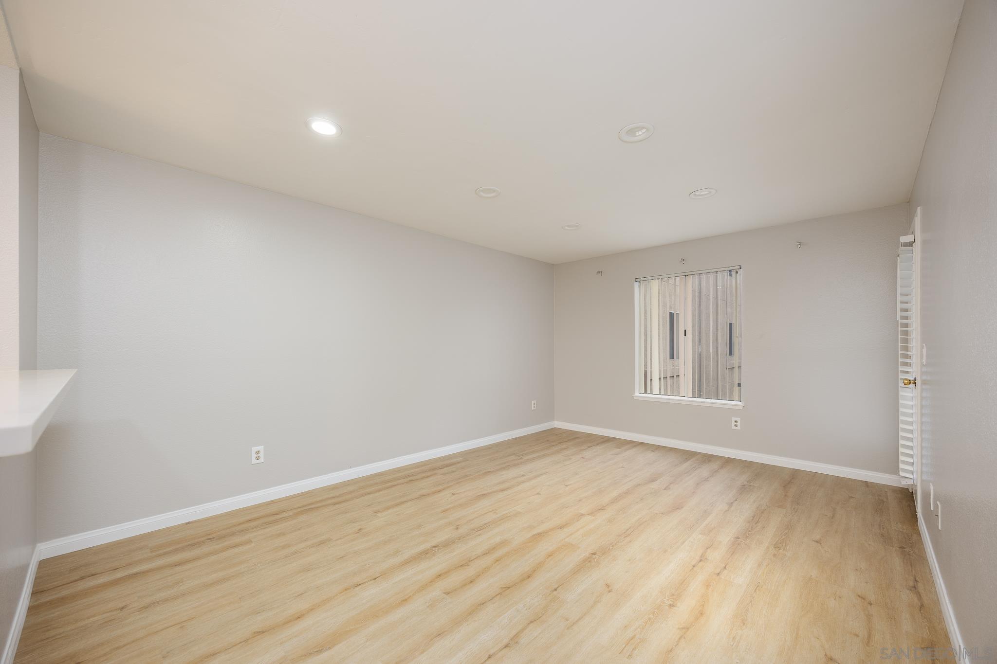 Detail Gallery Image 4 of 21 For 3440  Lebon Dr  #4217,  San Diego,  CA 92122 - 1 Beds | 1 Baths