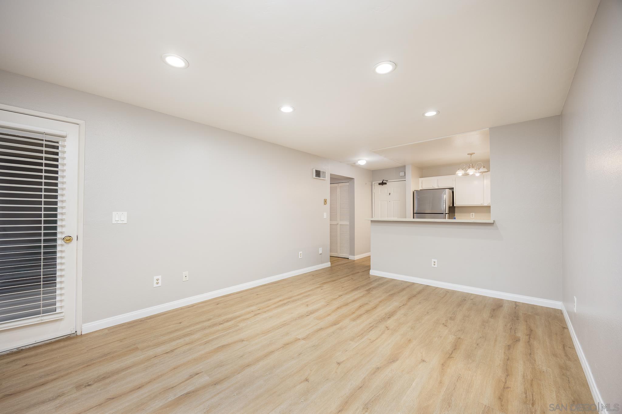 Detail Gallery Image 5 of 21 For 3440  Lebon Dr  #4217,  San Diego,  CA 92122 - 1 Beds | 1 Baths