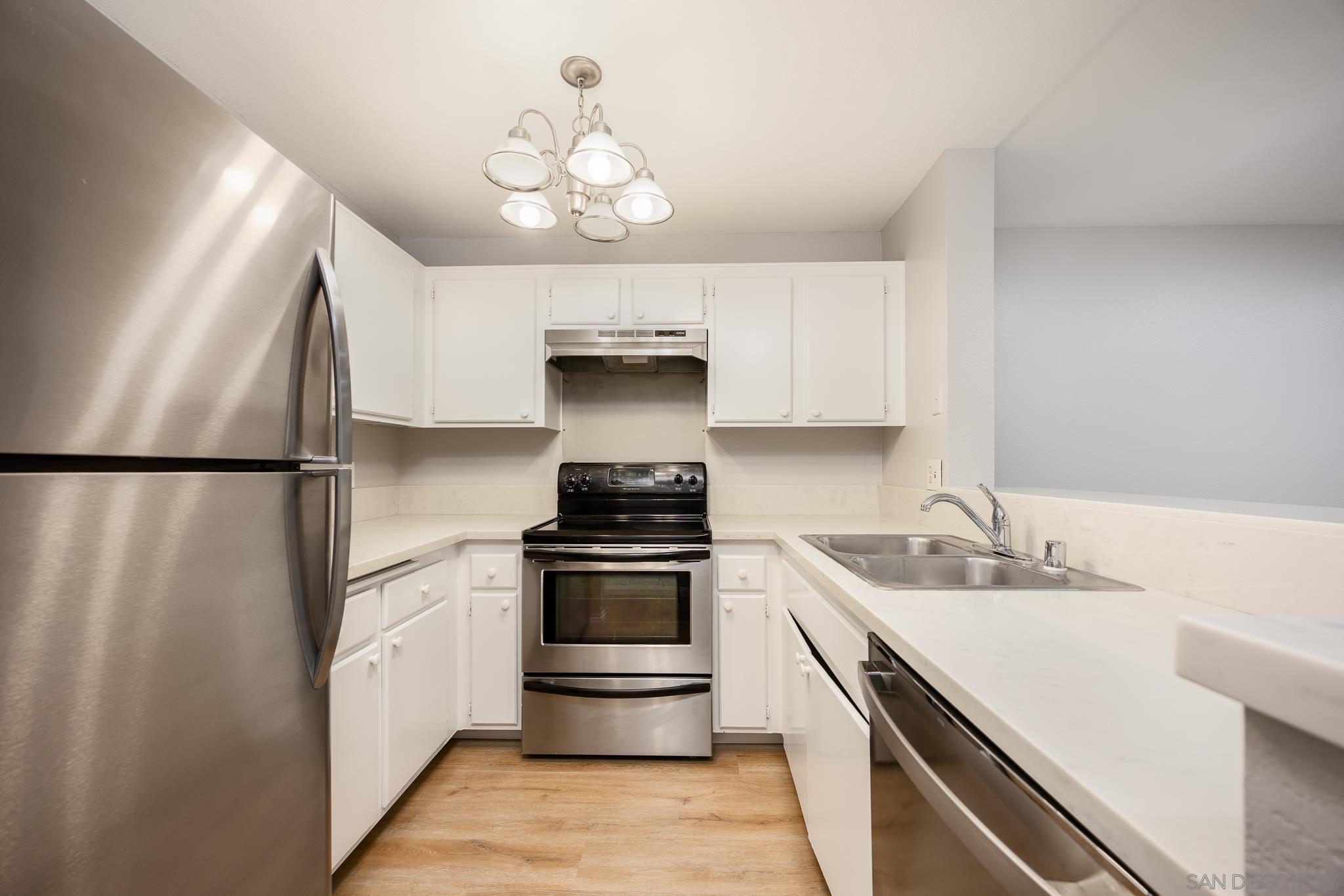 Detail Gallery Image 7 of 21 For 3440  Lebon Dr  #4217,  San Diego,  CA 92122 - 1 Beds | 1 Baths