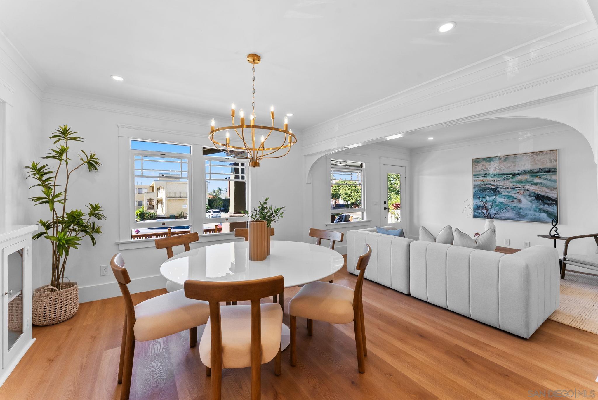 Detail Gallery Image 13 of 38 For 4665  Arizona St, San Diego,  CA 92116 - 5 Beds | 3/1 Baths