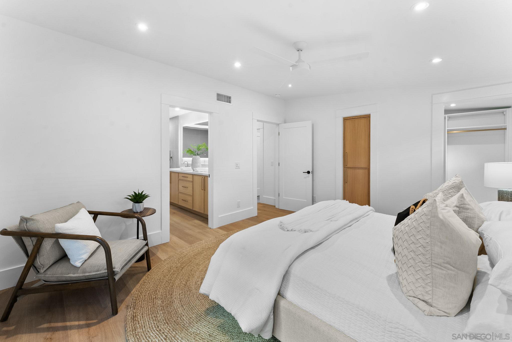 Detail Gallery Image 19 of 38 For 4665  Arizona St, San Diego,  CA 92116 - 5 Beds | 3/1 Baths