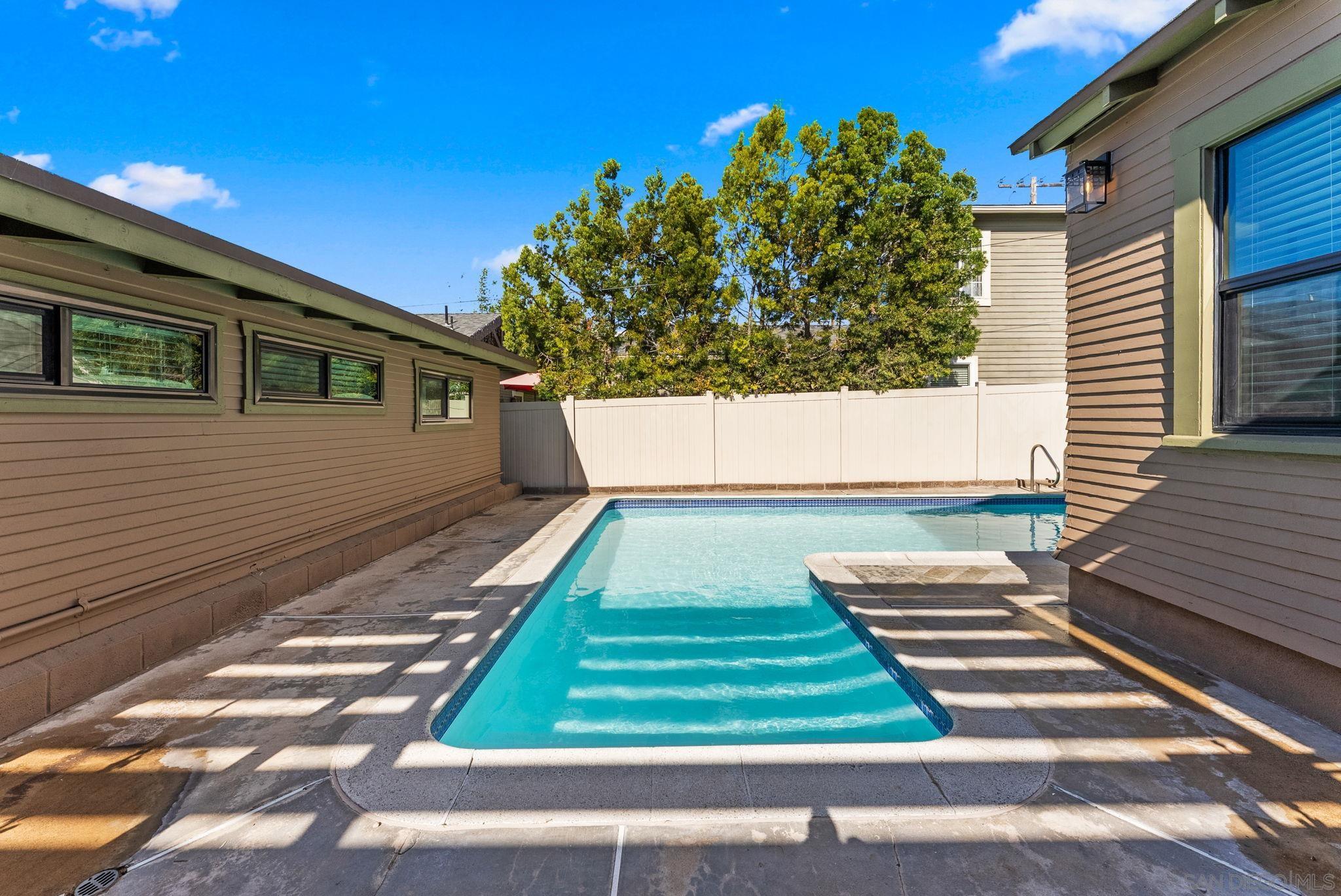 Detail Gallery Image 23 of 38 For 4665  Arizona St, San Diego,  CA 92116 - 5 Beds | 3/1 Baths