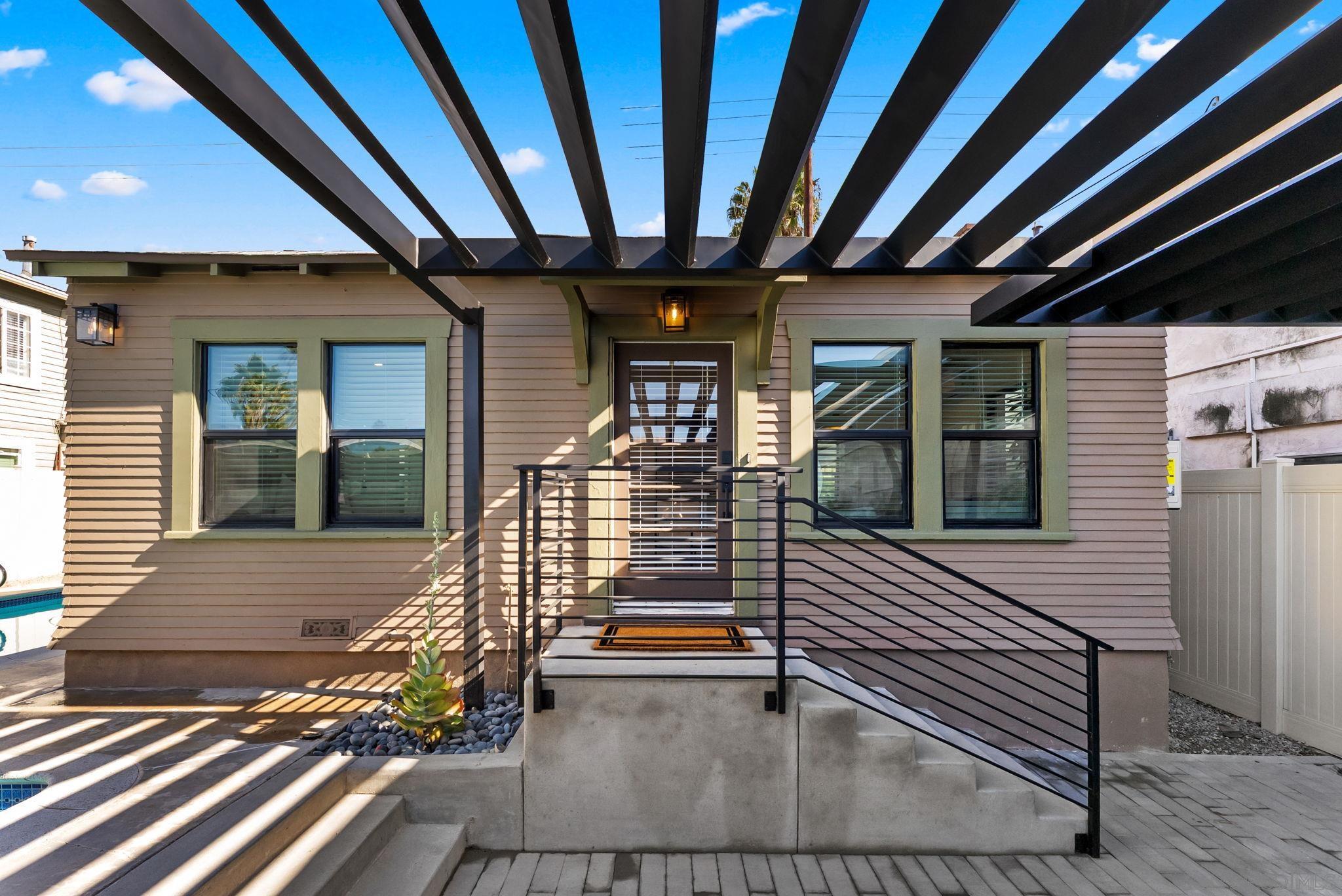 Detail Gallery Image 25 of 38 For 4665  Arizona St, San Diego,  CA 92116 - 5 Beds | 3/1 Baths