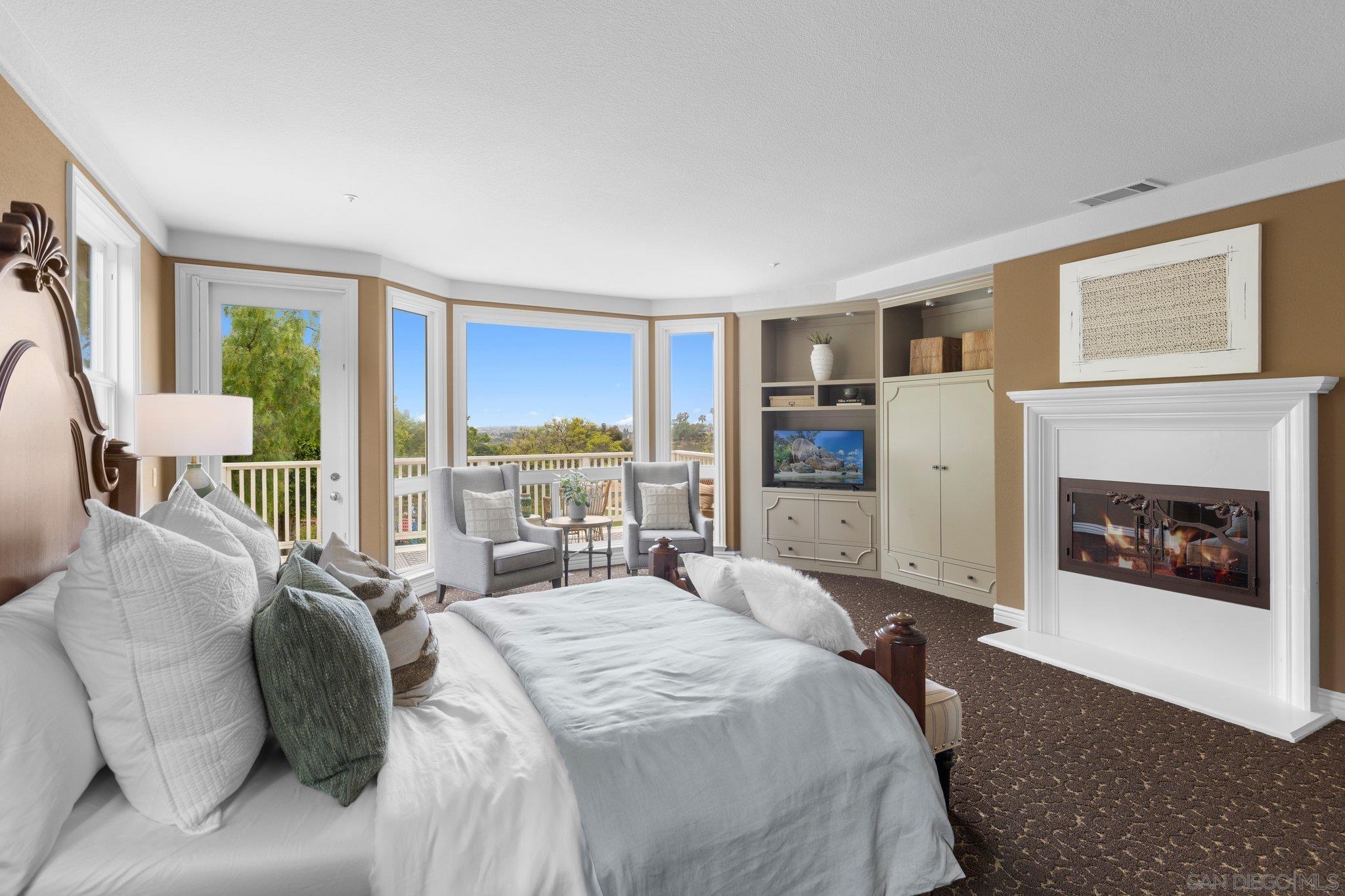 Detail Gallery Image 30 of 75 For 521  Latigo Row, Encinitas,  CA 92024 - 5 Beds | 4/1 Baths