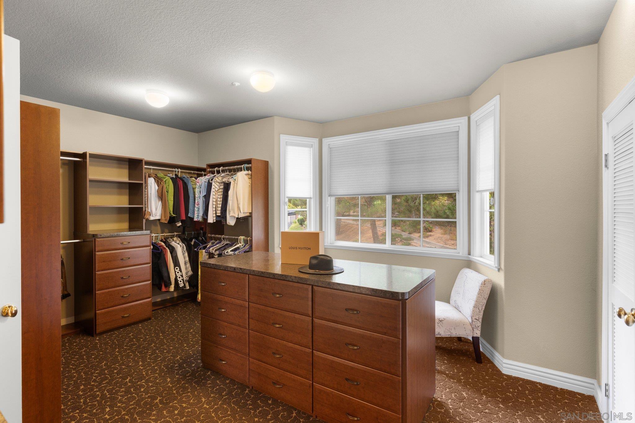 Detail Gallery Image 35 of 75 For 521  Latigo Row, Encinitas,  CA 92024 - 5 Beds | 4/1 Baths