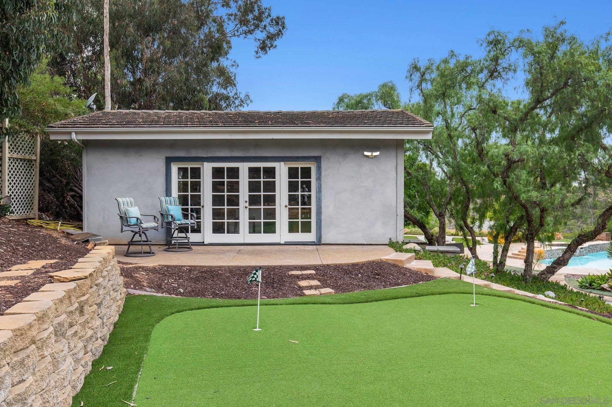 Detail Gallery Image 48 of 75 For 521  Latigo Row, Encinitas,  CA 92024 - 5 Beds | 4/1 Baths