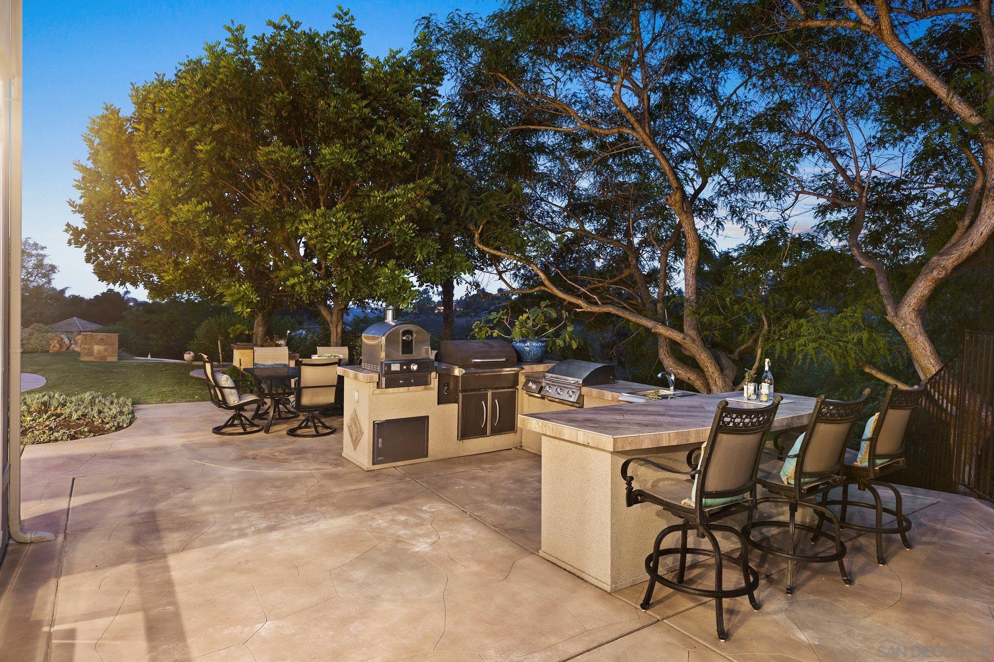 Detail Gallery Image 56 of 75 For 521  Latigo Row, Encinitas,  CA 92024 - 5 Beds | 4/1 Baths