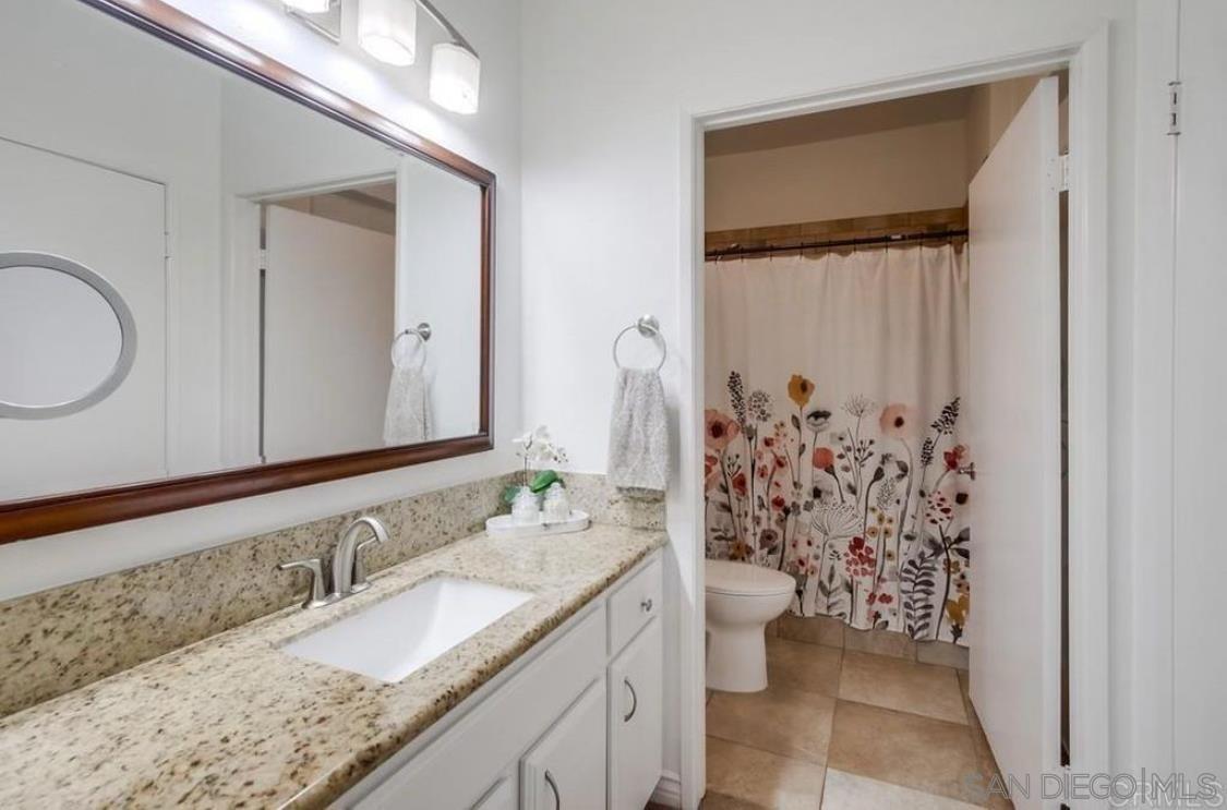 Detail Gallery Image 5 of 6 For 18650  Caminito Cantilena  283, San Diego,  CA 92128 - 2 Beds | 2 Baths
