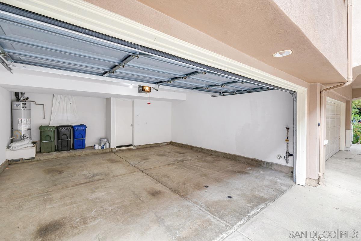 Detail Gallery Image 23 of 41 For 2842  Farragut Road  #131,  San Diego,  CA 92106 - 3 Beds | 3 Baths