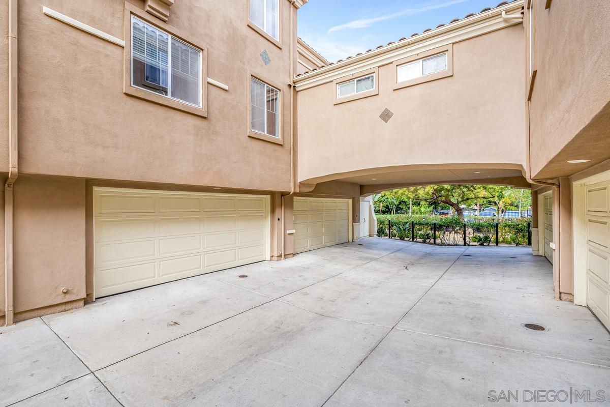 Detail Gallery Image 24 of 41 For 2842  Farragut Road  #131,  San Diego,  CA 92106 - 3 Beds | 3 Baths