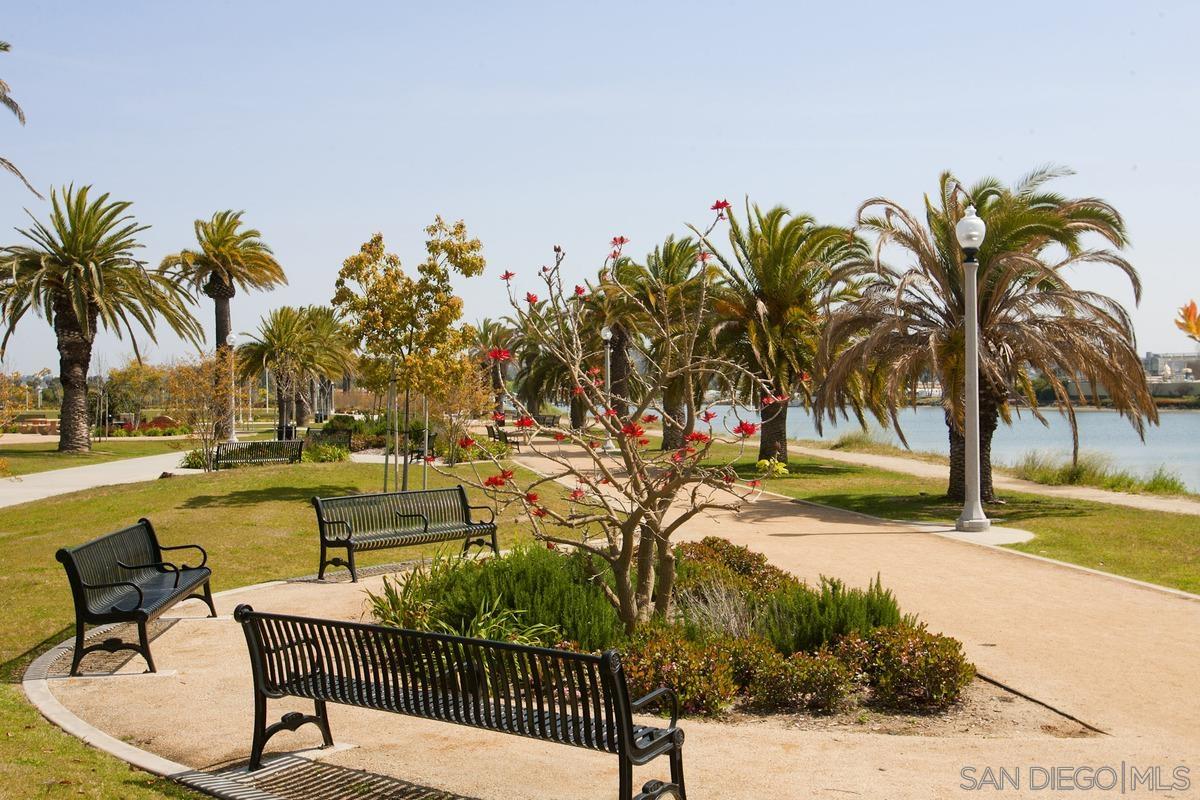 Detail Gallery Image 27 of 41 For 2842  Farragut Road  #131,  San Diego,  CA 92106 - 3 Beds | 3 Baths