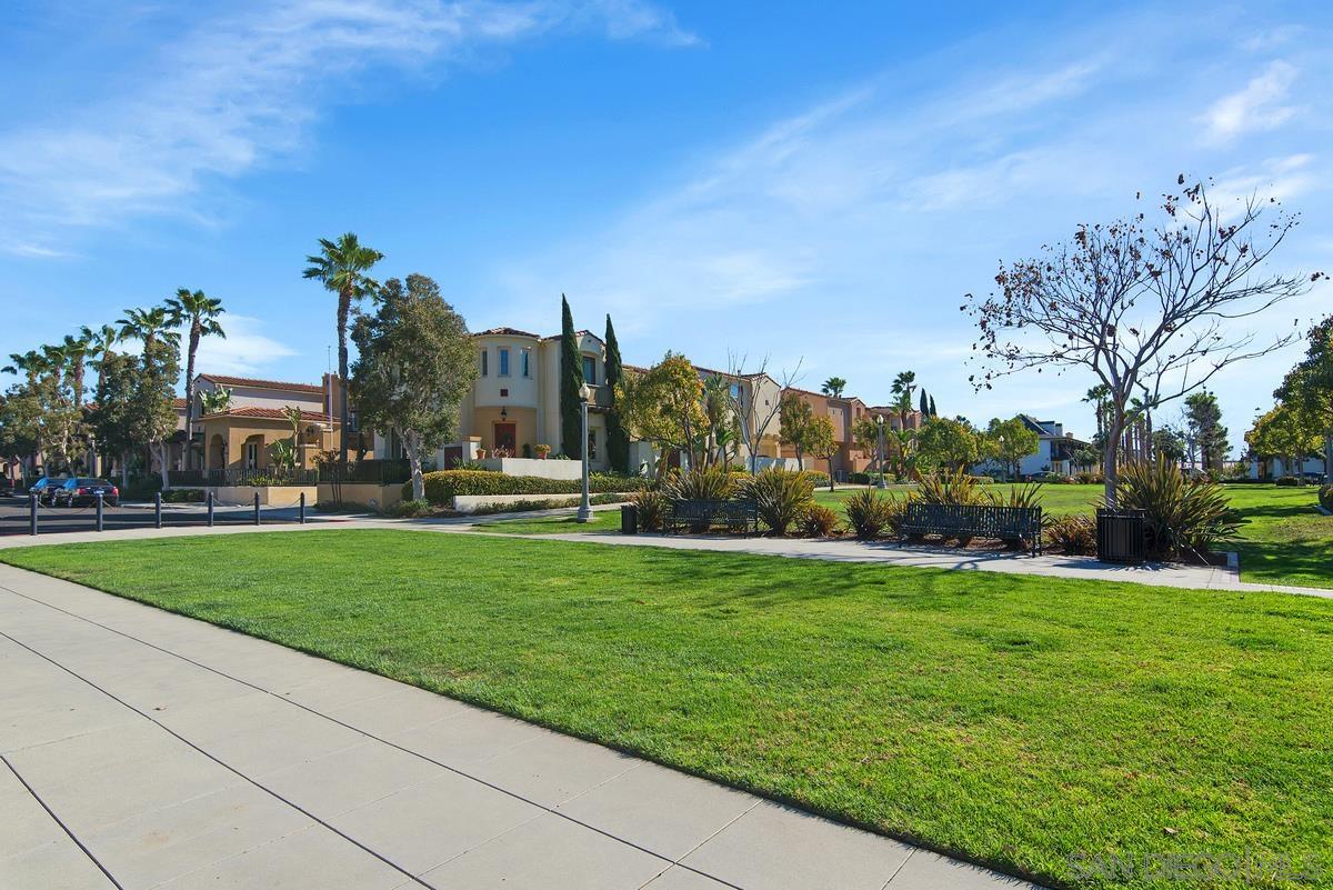 Detail Gallery Image 40 of 41 For 2842  Farragut Road  #131,  San Diego,  CA 92106 - 3 Beds | 3 Baths