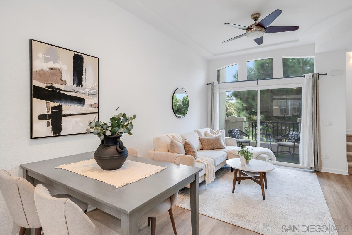 Detail Gallery Image 9 of 41 For 2842  Farragut Road  #131,  San Diego,  CA 92106 - 3 Beds | 3 Baths