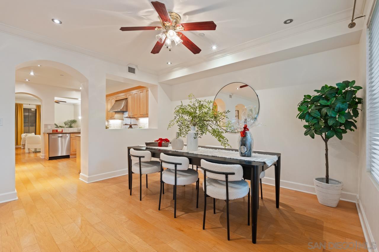 Detail Gallery Image 16 of 49 For 1040  Genter St  #103,  La Jolla,  CA 92037 - 3 Beds | 3 Baths