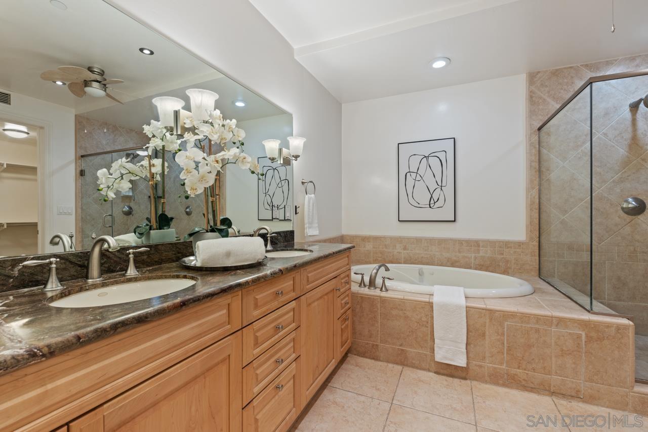 Detail Gallery Image 26 of 49 For 1040  Genter St  #103,  La Jolla,  CA 92037 - 3 Beds | 3 Baths