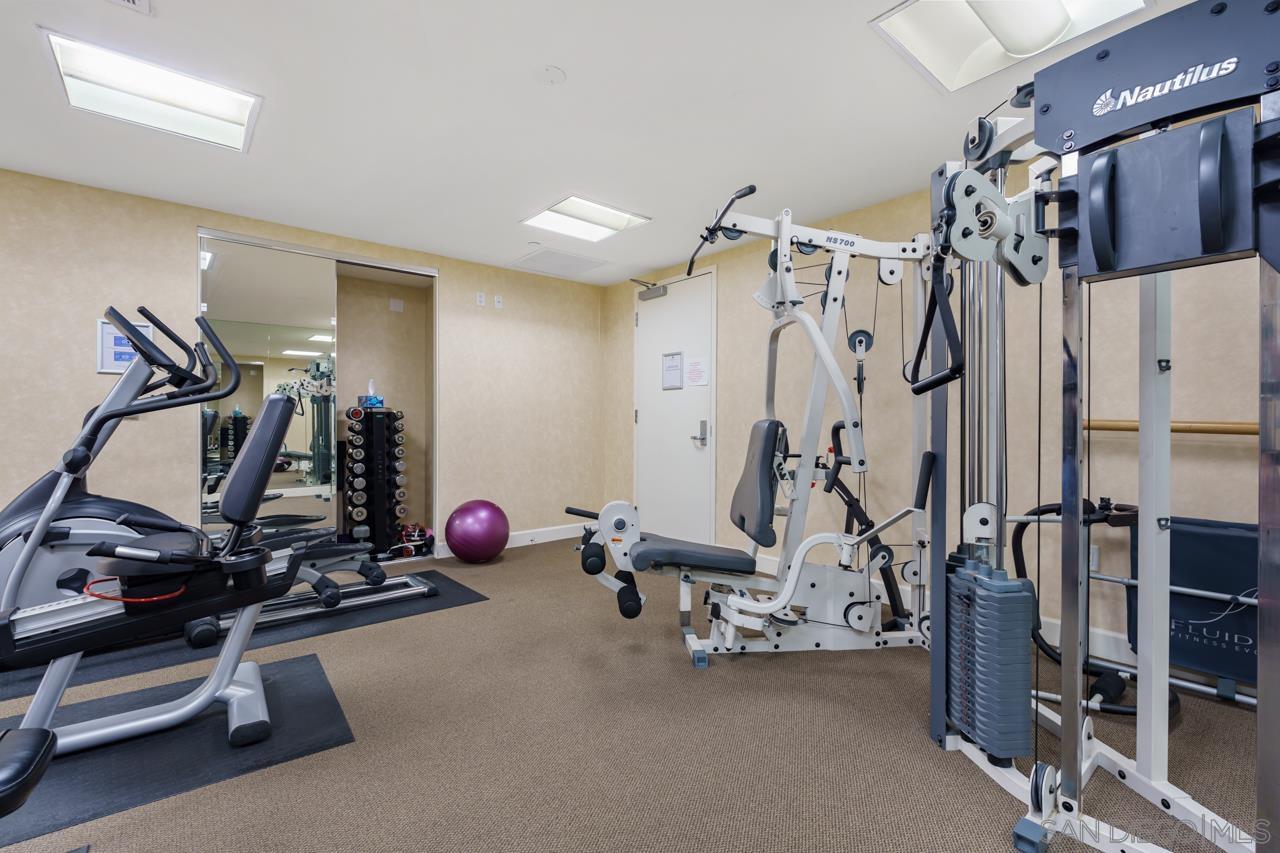 Detail Gallery Image 45 of 49 For 1040  Genter St  #103,  La Jolla,  CA 92037 - 3 Beds | 3 Baths