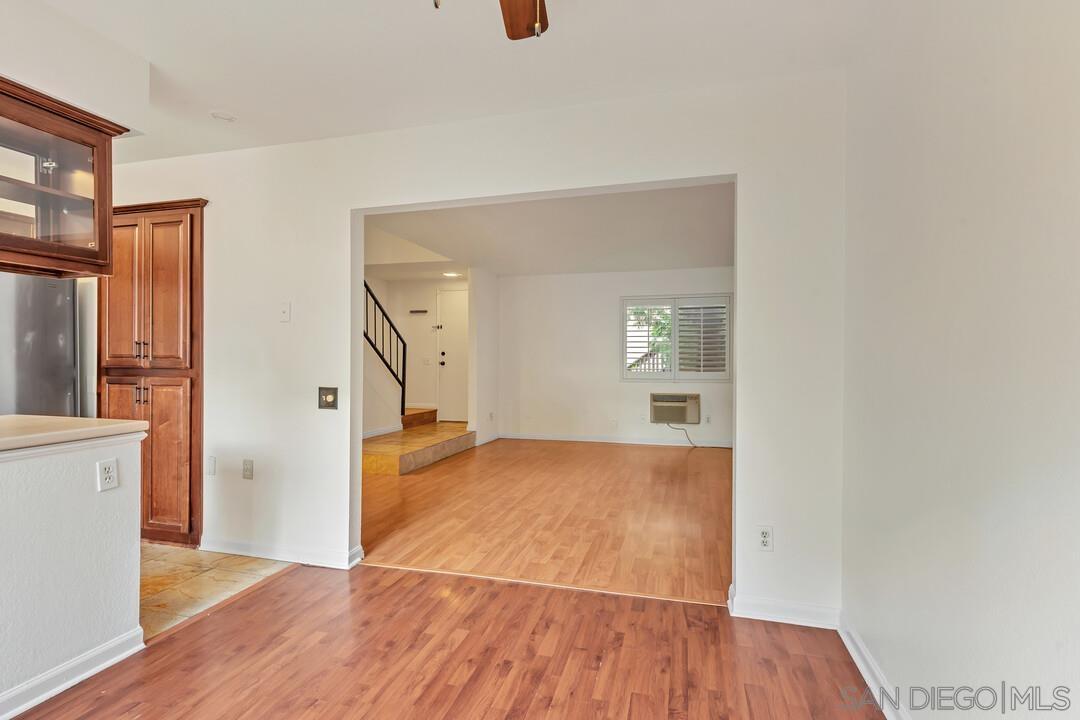 Detail Gallery Image 8 of 30 For 7962  Mission Center Ct  #F,  San Diego,  CA 92108 - 2 Beds | 1/1 Baths