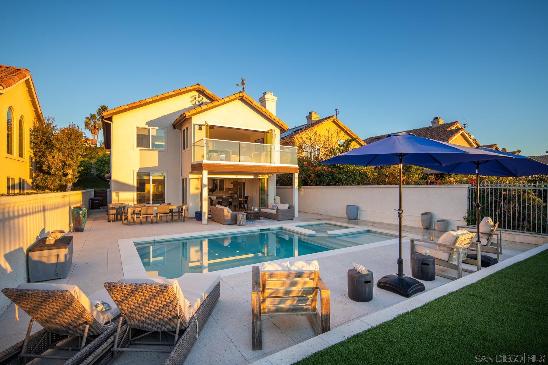 Detail Gallery Image 2 of 64 For 37  Santa Lucia, Dana Point,  CA 92629 - 3 Beds | 2/1 Baths