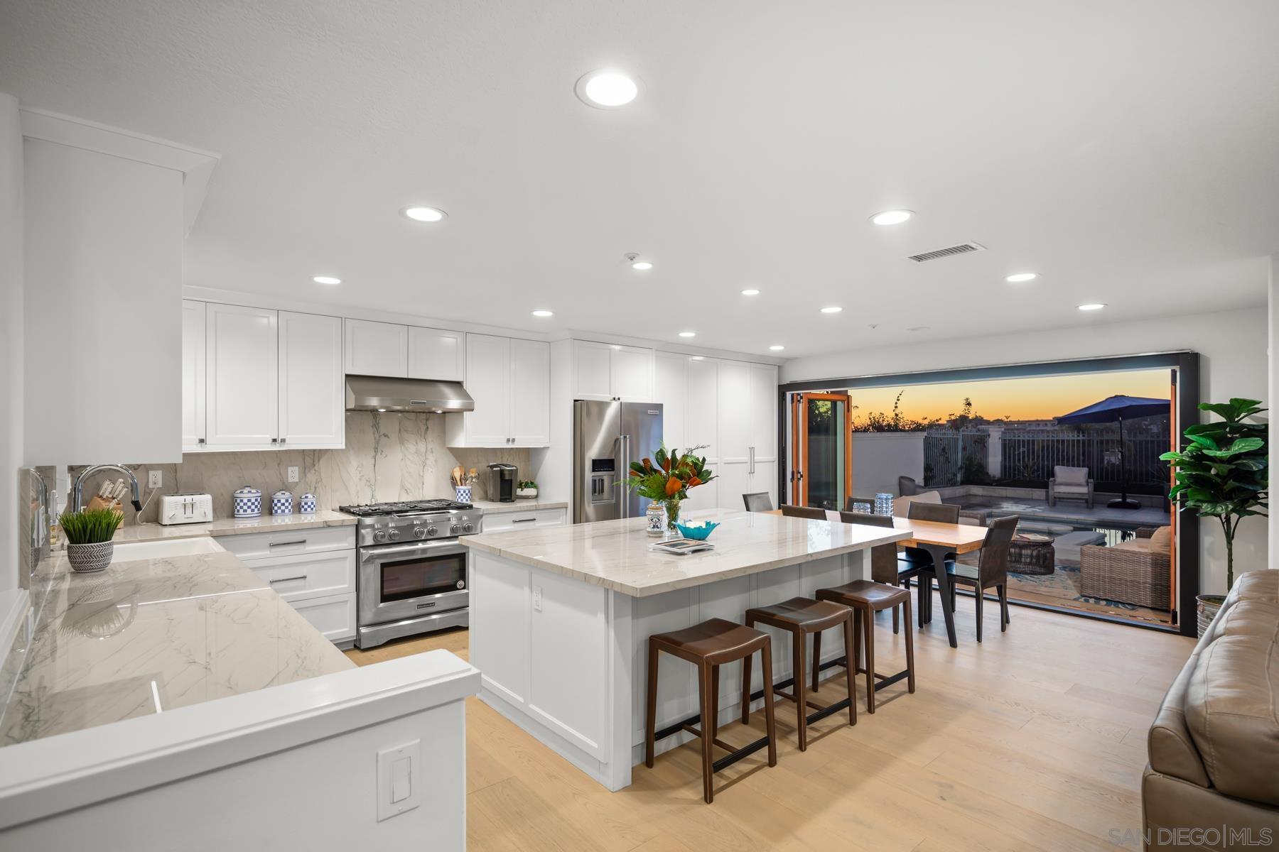 Detail Gallery Image 11 of 64 For 37  Santa Lucia, Dana Point,  CA 92629 - 3 Beds | 2/1 Baths