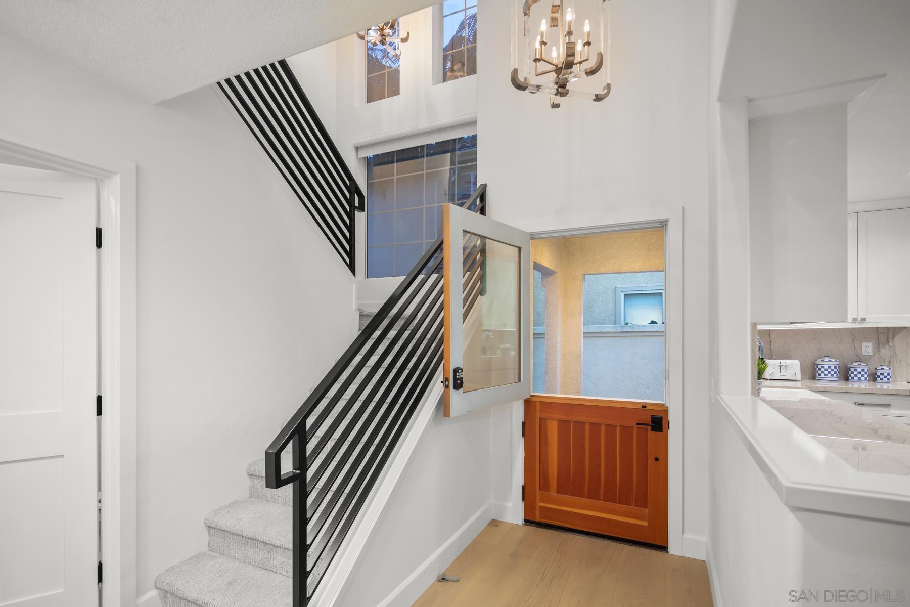 Detail Gallery Image 15 of 64 For 37  Santa Lucia, Dana Point,  CA 92629 - 3 Beds | 2/1 Baths