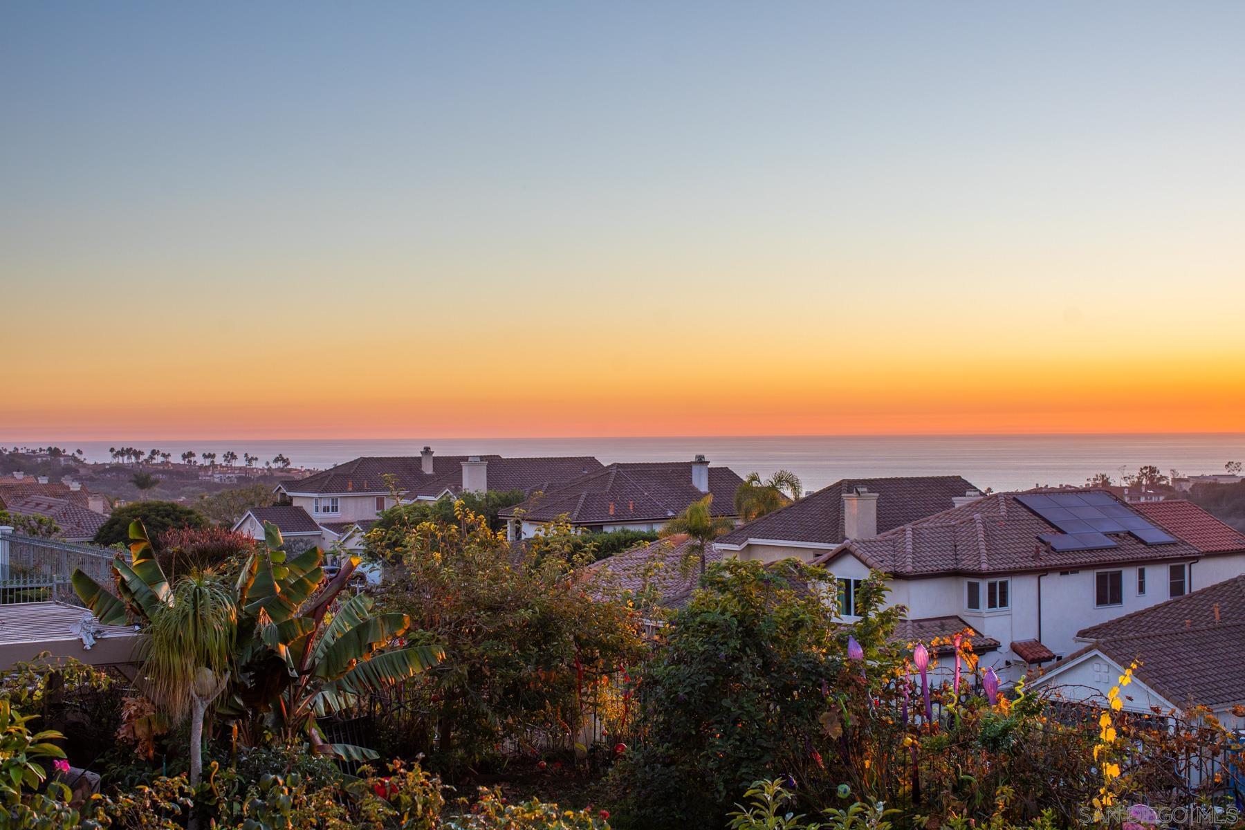 Detail Gallery Image 34 of 64 For 37  Santa Lucia, Dana Point,  CA 92629 - 3 Beds | 2/1 Baths