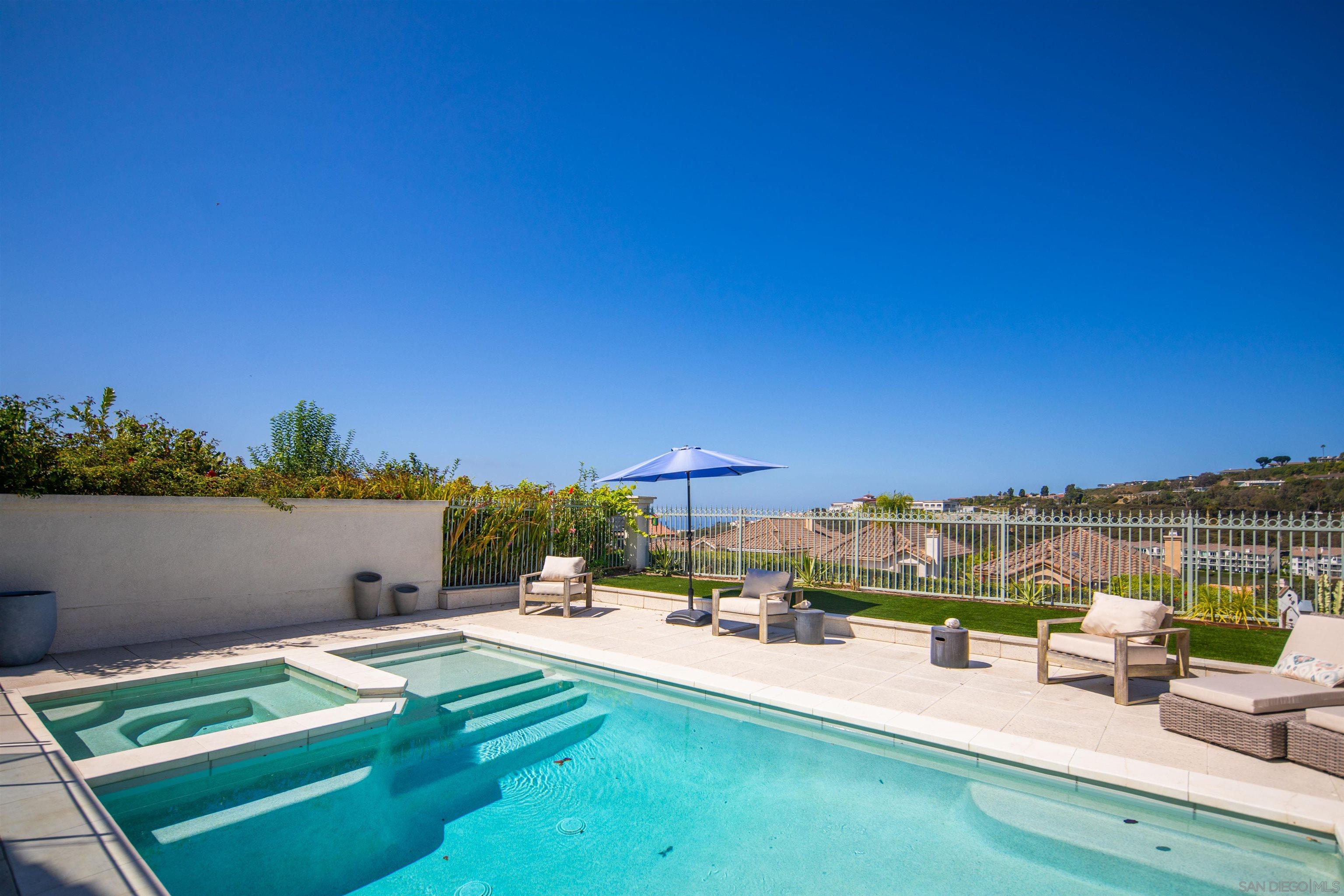 Detail Gallery Image 7 of 34 For 37  Santa Lucia, Dana Point,  CA 92629 - 3 Beds | 2/1 Baths