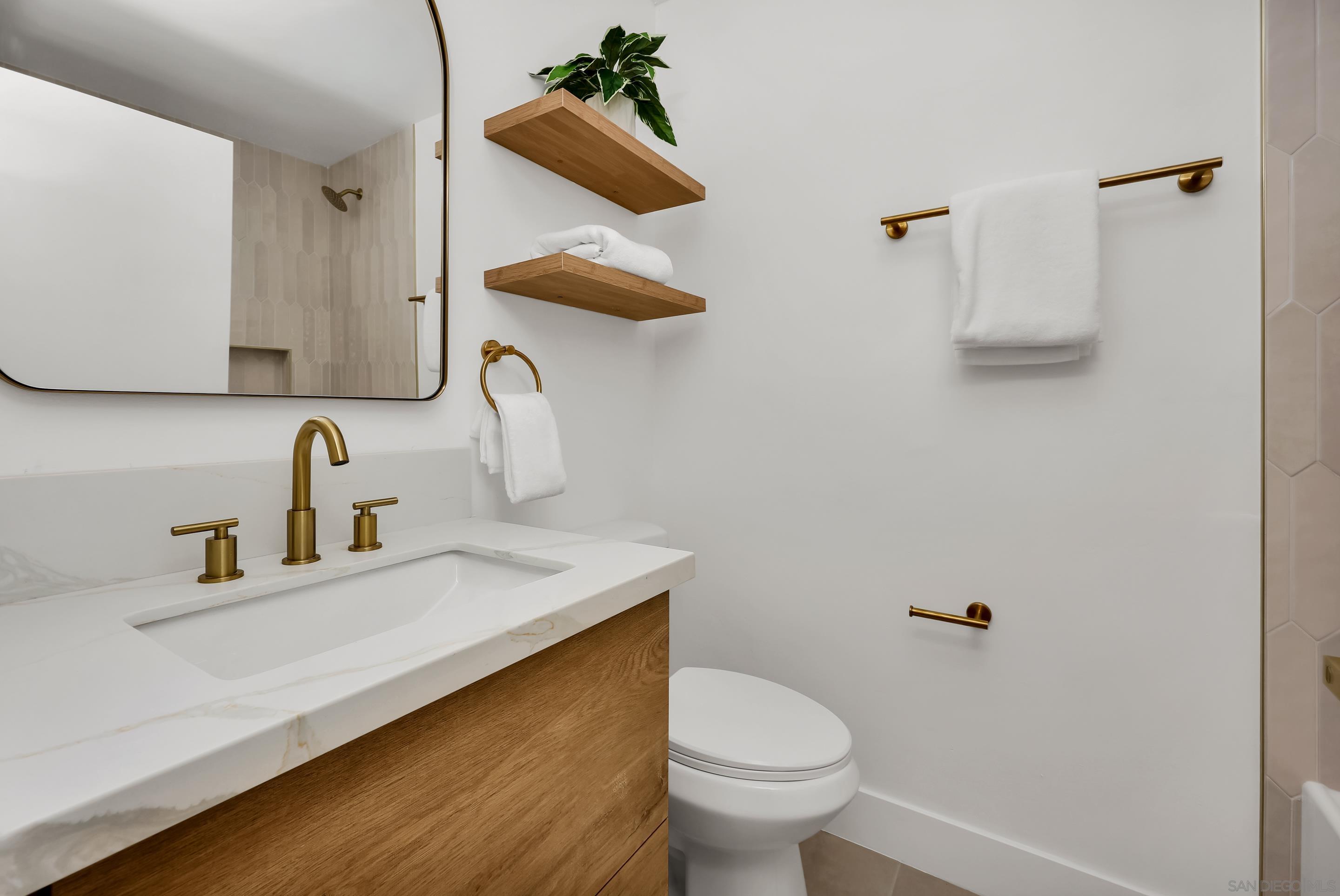 Detail Gallery Image 32 of 55 For 5848  Antigua Blvd, San Diego,  CA 92124 - 4 Beds | 2/1 Baths