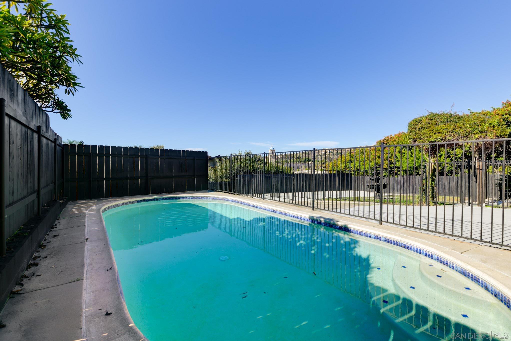 Detail Gallery Image 36 of 38 For 3443  Golden View Ter, Lemon Grove,  CA 91945 - 4 Beds | 2 Baths