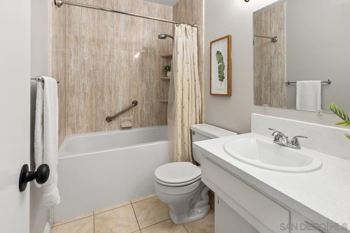 Detail Gallery Image 22 of 40 For 5800  Lake Murray Blvd  #49,  La Mesa,  CA 91942 - 3 Beds | 2/1 Baths