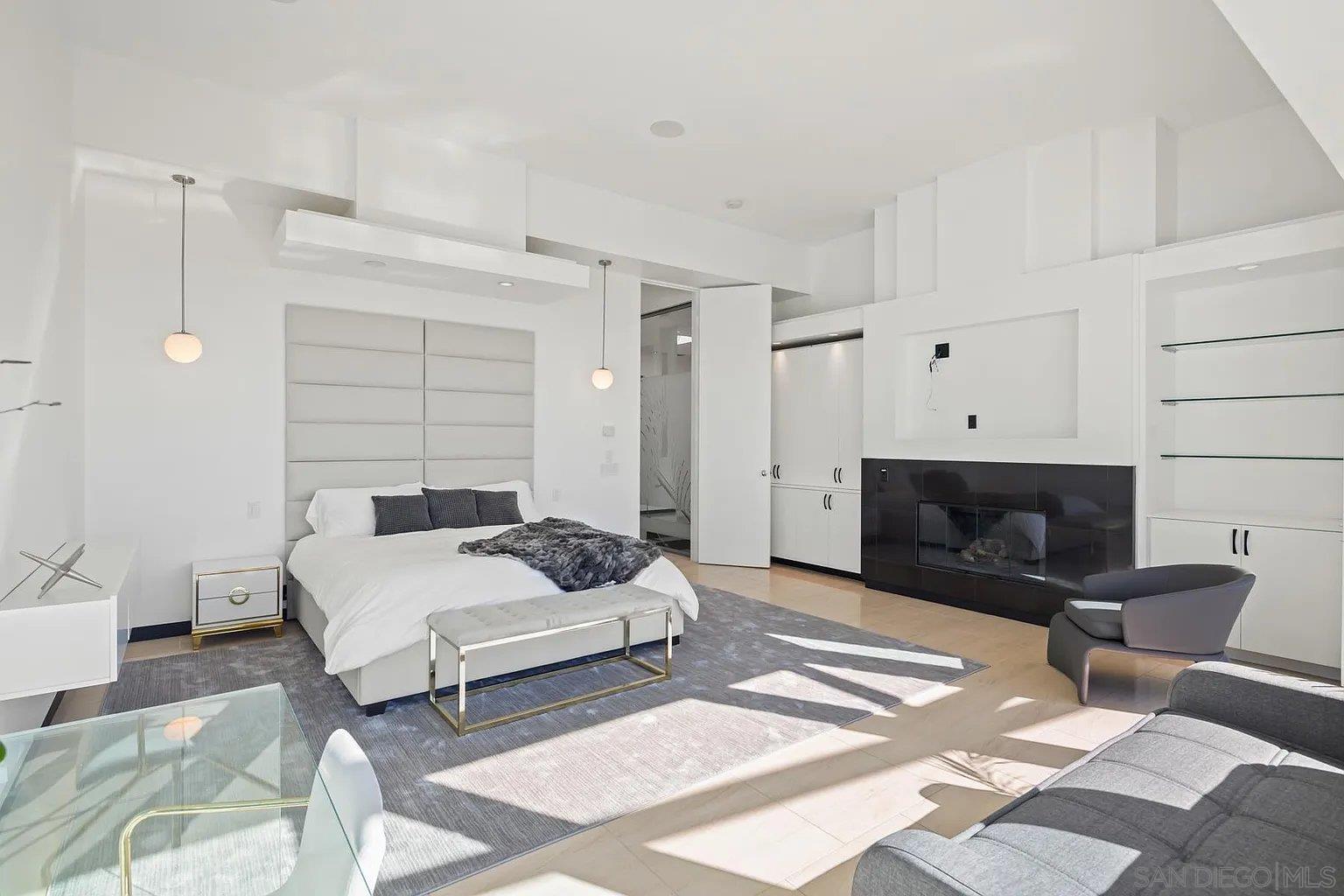 Detail Gallery Image 15 of 63 For 3515  Union Street, San Diego,  CA 92103 - 4 Beds | 4 Baths