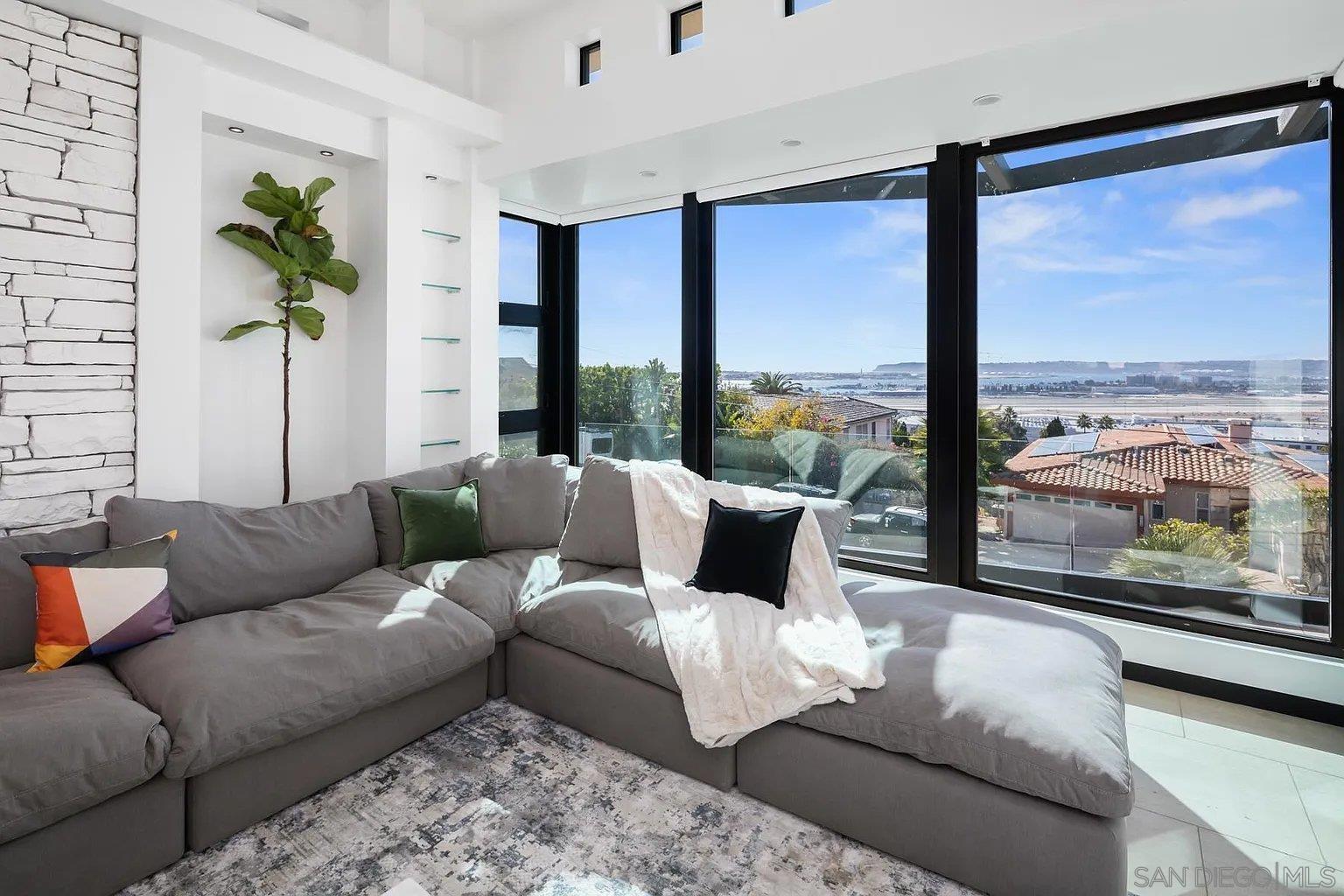 Detail Gallery Image 18 of 63 For 3515  Union Street, San Diego,  CA 92103 - 4 Beds | 4 Baths