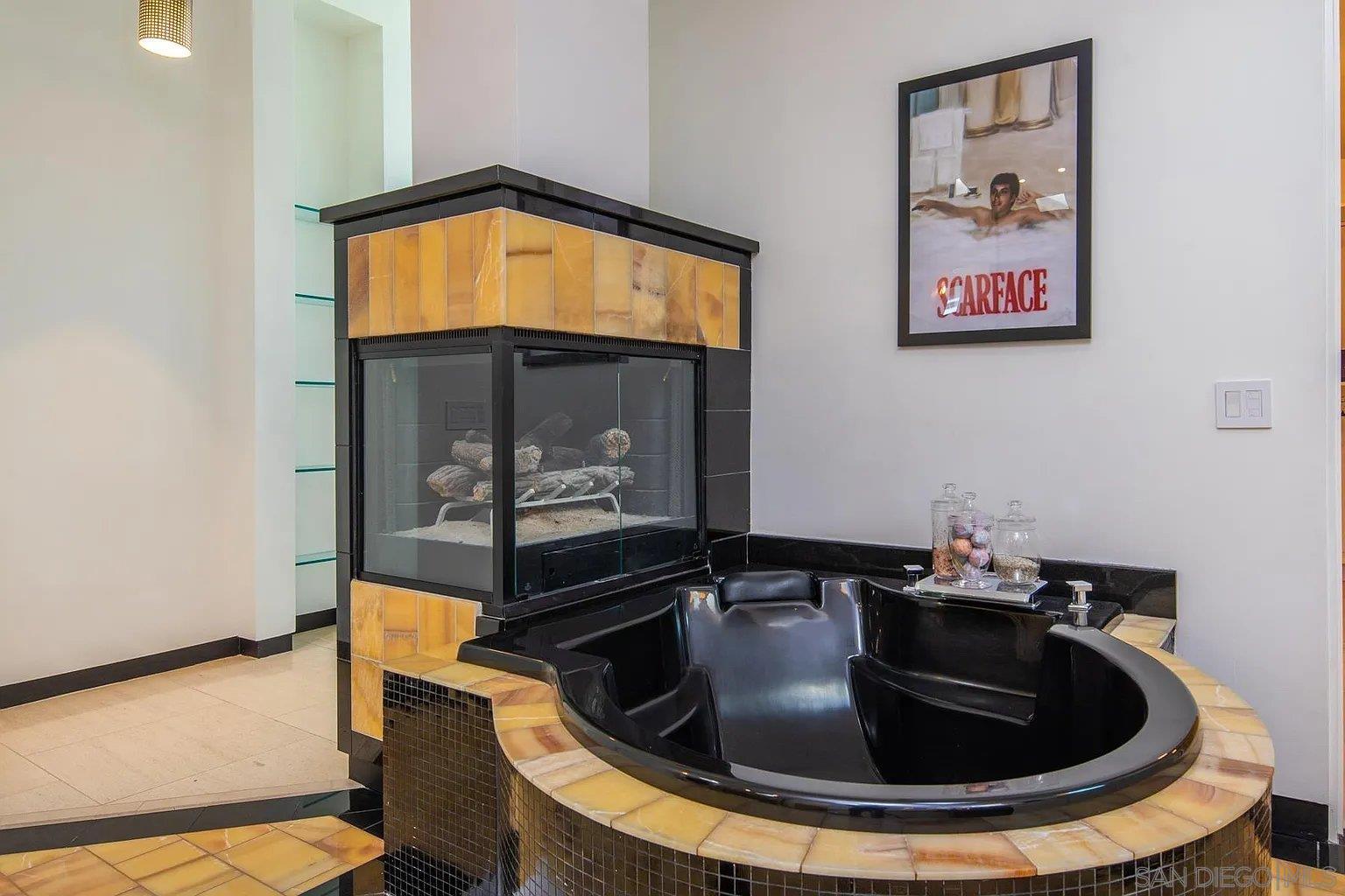 Detail Gallery Image 27 of 63 For 3515  Union Street, San Diego,  CA 92103 - 4 Beds | 4 Baths