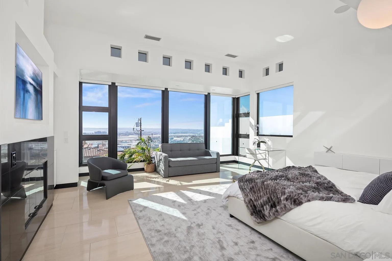 Detail Gallery Image 4 of 63 For 3515  Union Street, San Diego,  CA 92103 - 4 Beds | 4 Baths