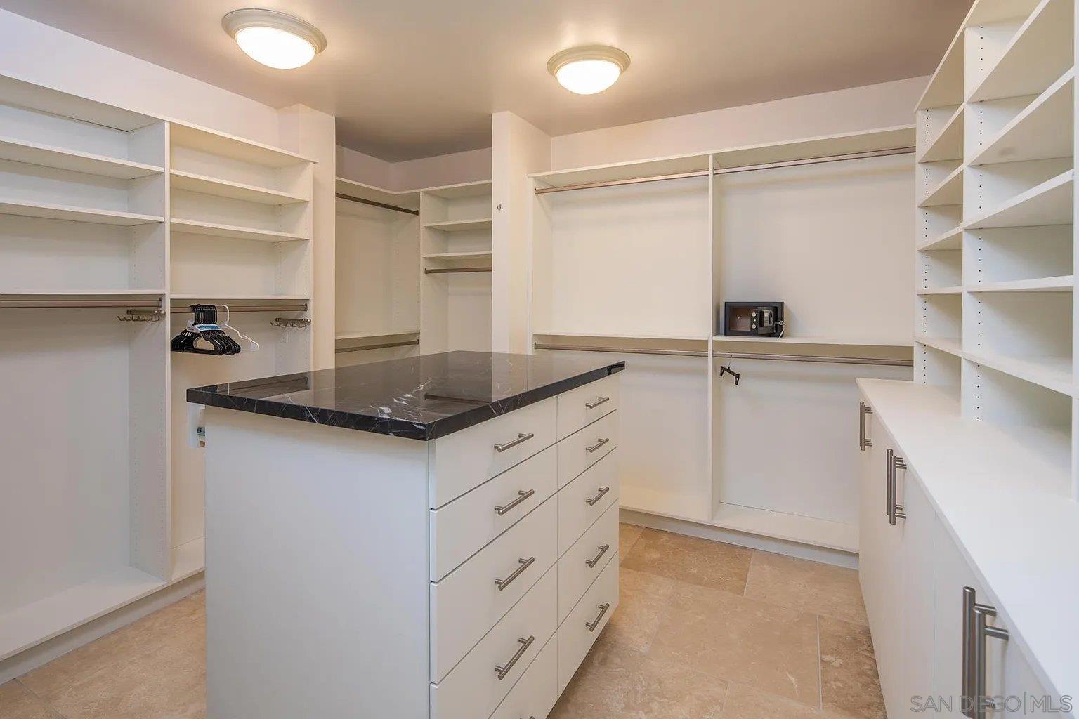 Detail Gallery Image 51 of 63 For 3515  Union Street, San Diego,  CA 92103 - 4 Beds | 4 Baths