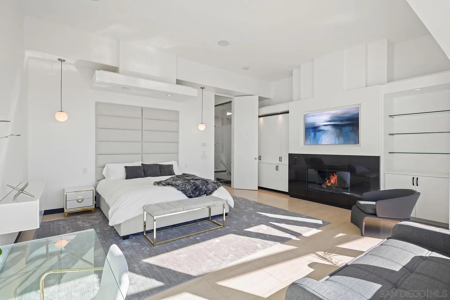 Detail Gallery Image 7 of 63 For 3515  Union Street, San Diego,  CA 92103 - 4 Beds | 4 Baths