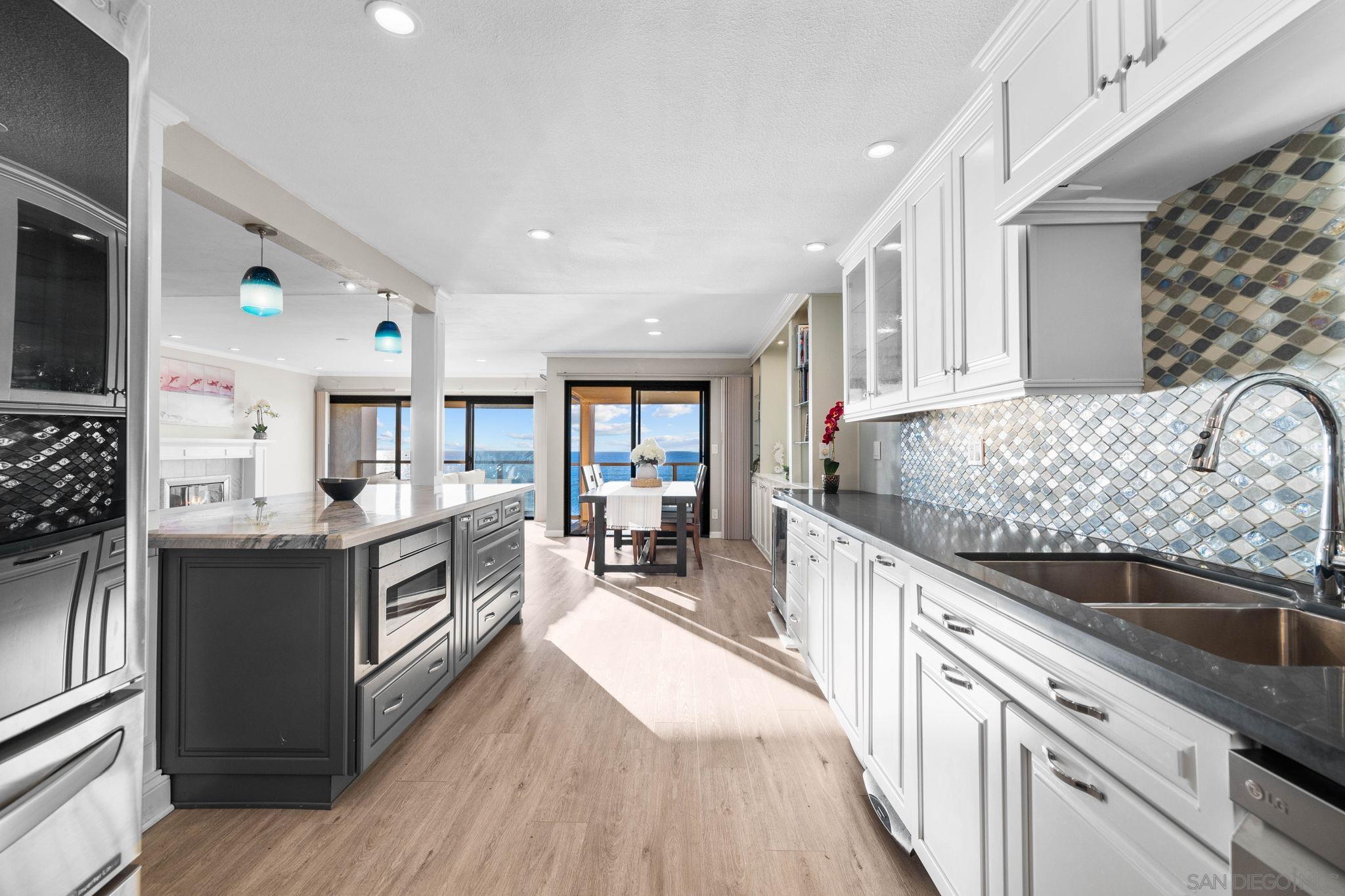 Detail Gallery Image 12 of 39 For 515 S Sierra Ave  #119,  Solana Beach,  CA 92075 - 2 Beds | 2/1 Baths