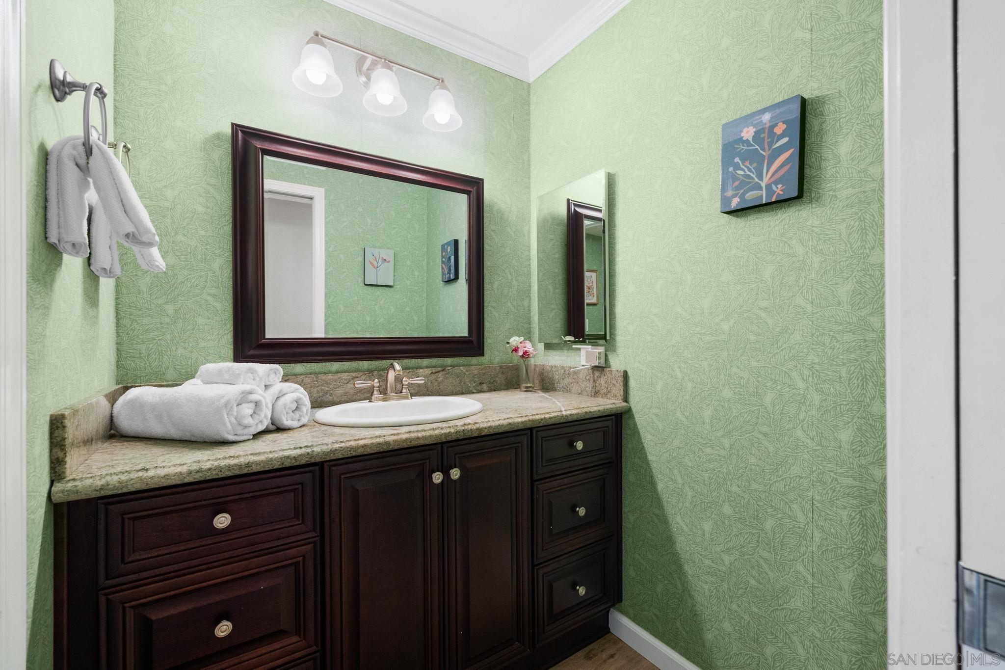 Detail Gallery Image 21 of 39 For 515 S Sierra Ave  #119,  Solana Beach,  CA 92075 - 2 Beds | 2/1 Baths