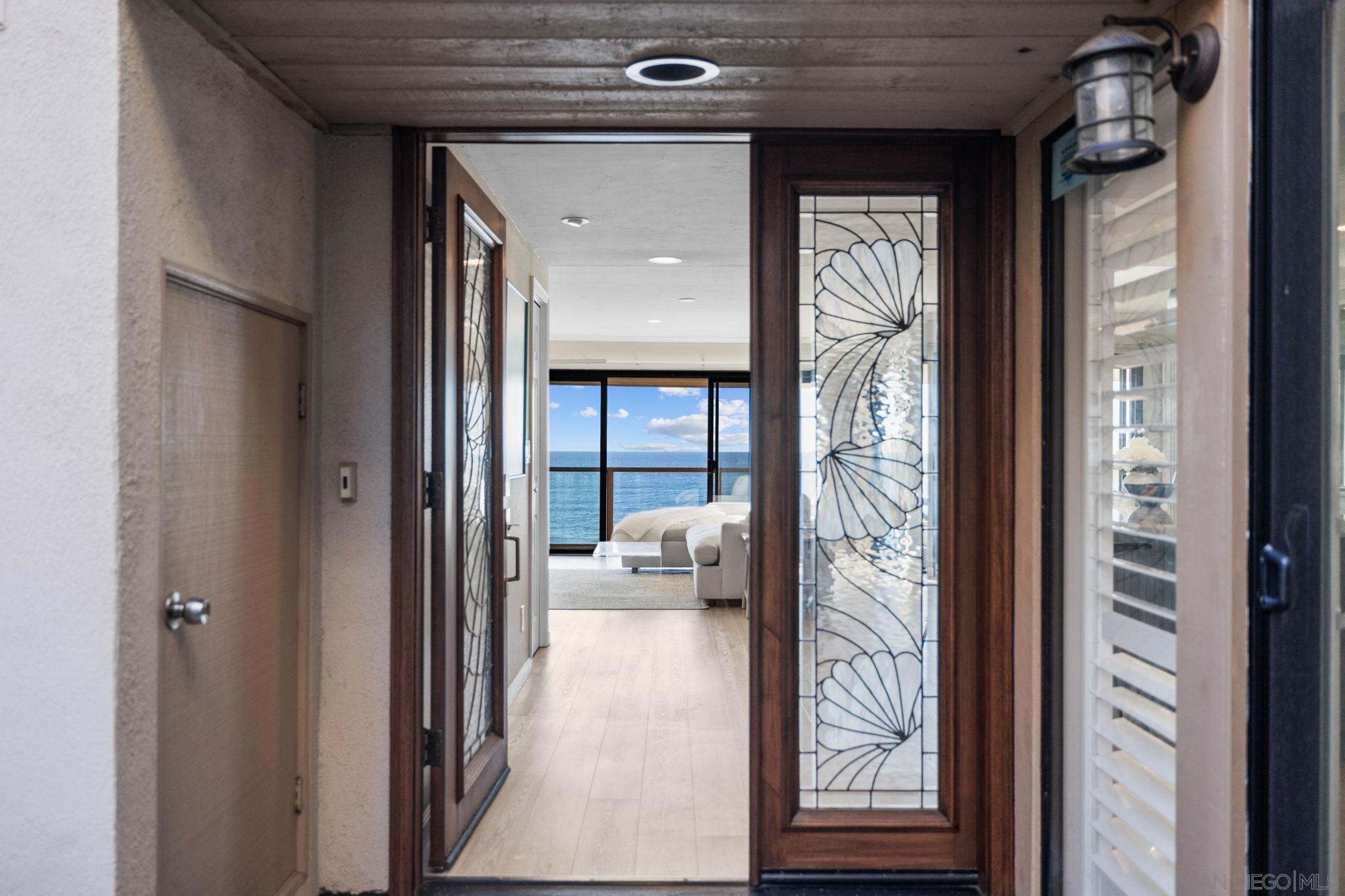 Detail Gallery Image 4 of 39 For 515 S Sierra Ave  #119,  Solana Beach,  CA 92075 - 2 Beds | 2/1 Baths