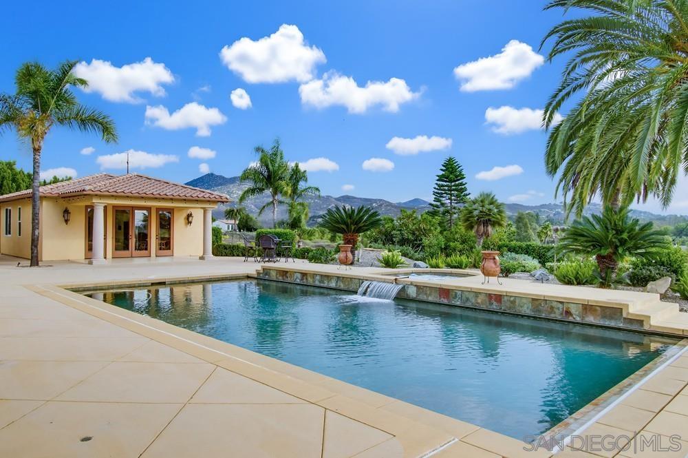 Detail Gallery Image 3 of 74 For 13665  White Rock Station Rd, Poway,  CA 92064 - 7 Beds | 5/1 Baths