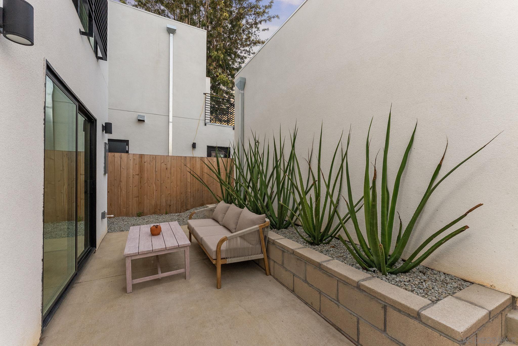 Detail Gallery Image 3 of 60 For 3653  Wilson Ave, San Diego,  CA 92104 - – Beds | – Baths