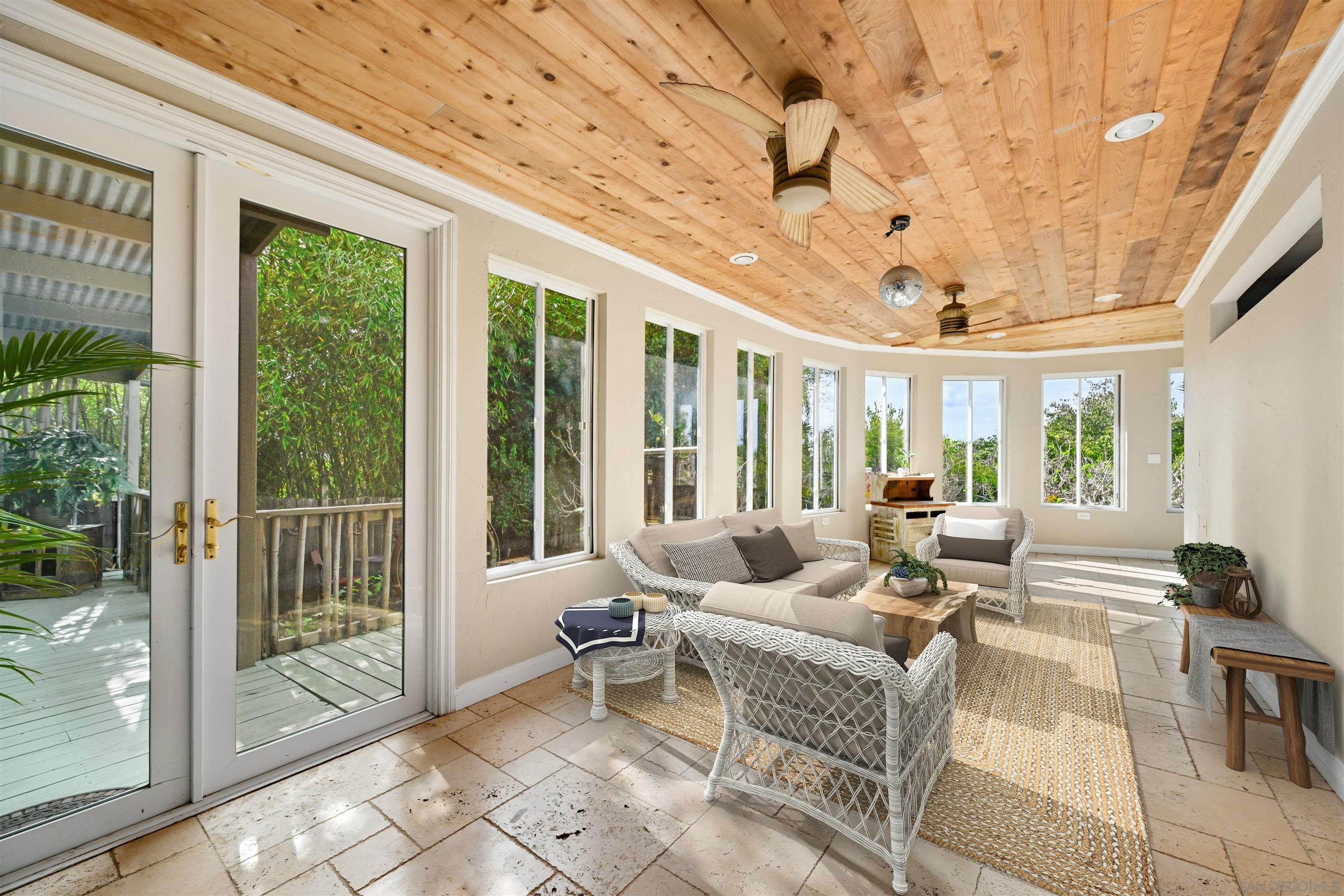 Front Image Thumbnail for SD250044533