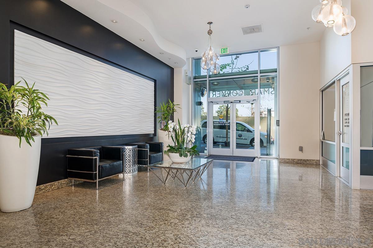 Detail Gallery Image 3 of 39 For 1080  Park Blvd  916, San Diego,  CA 92101 - 2 Beds | 2 Baths