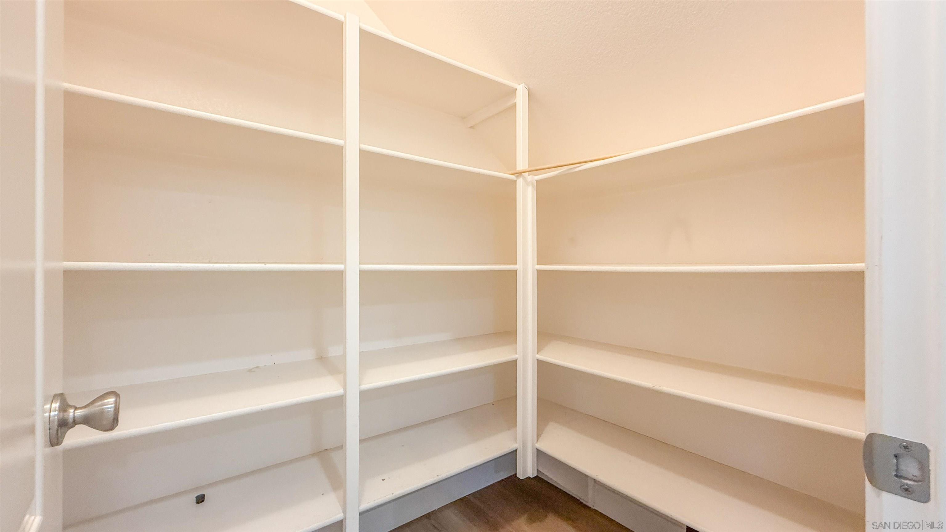 Detail Gallery Image 16 of 40 For 15701  Concord Ridge Ter, San Diego,  CA 92127 - 4 Beds | 2/1 Baths