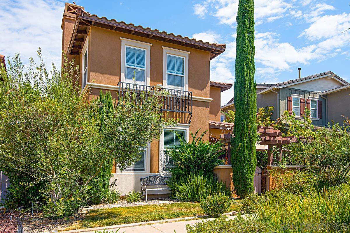 Detail Gallery Image 38 of 40 For 15701  Concord Ridge Ter, San Diego,  CA 92127 - 4 Beds | 2/1 Baths