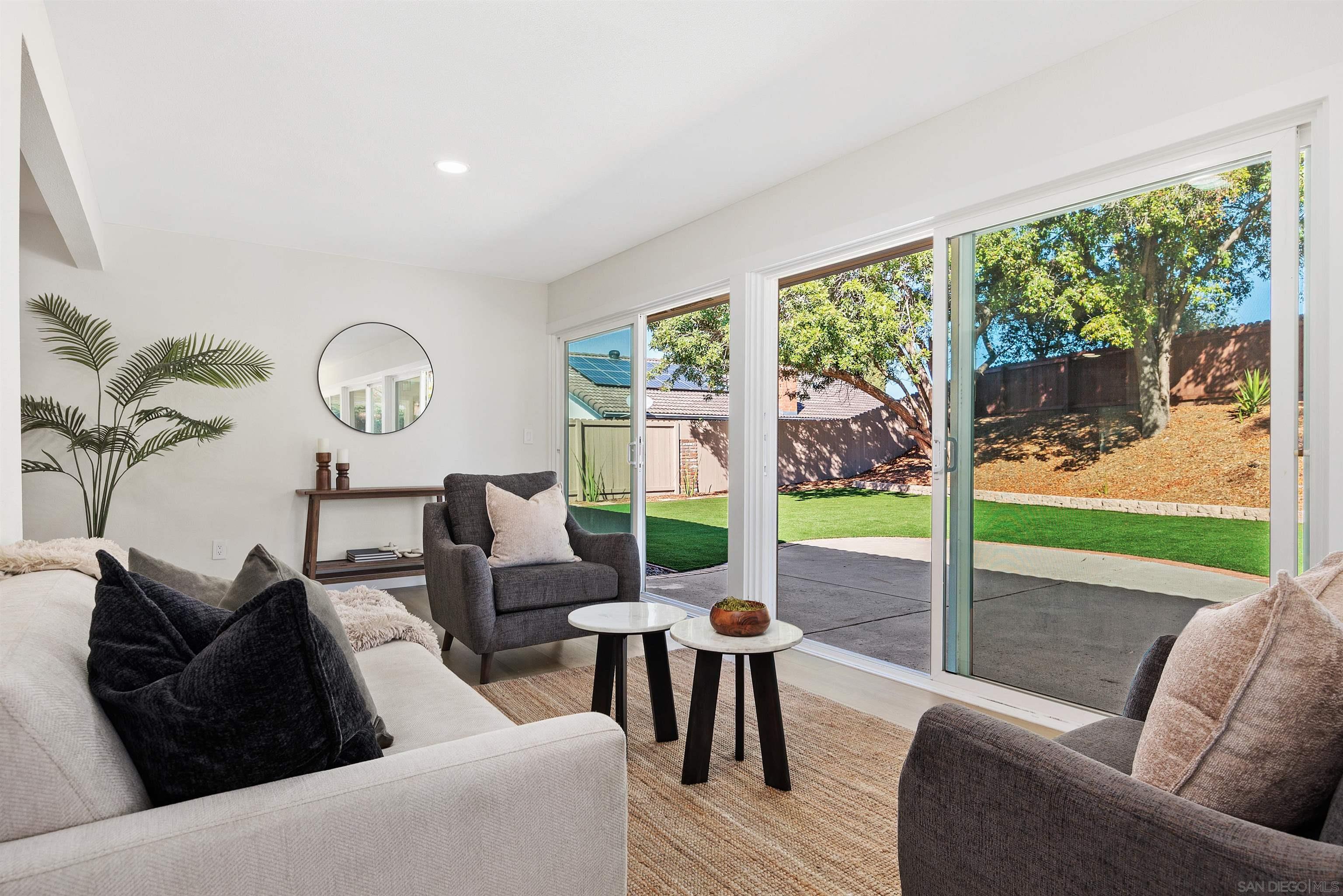 Detail Gallery Image 14 of 33 For 17111  Prado Pl, San Diego,  CA 92128 - 3 Beds | 2 Baths