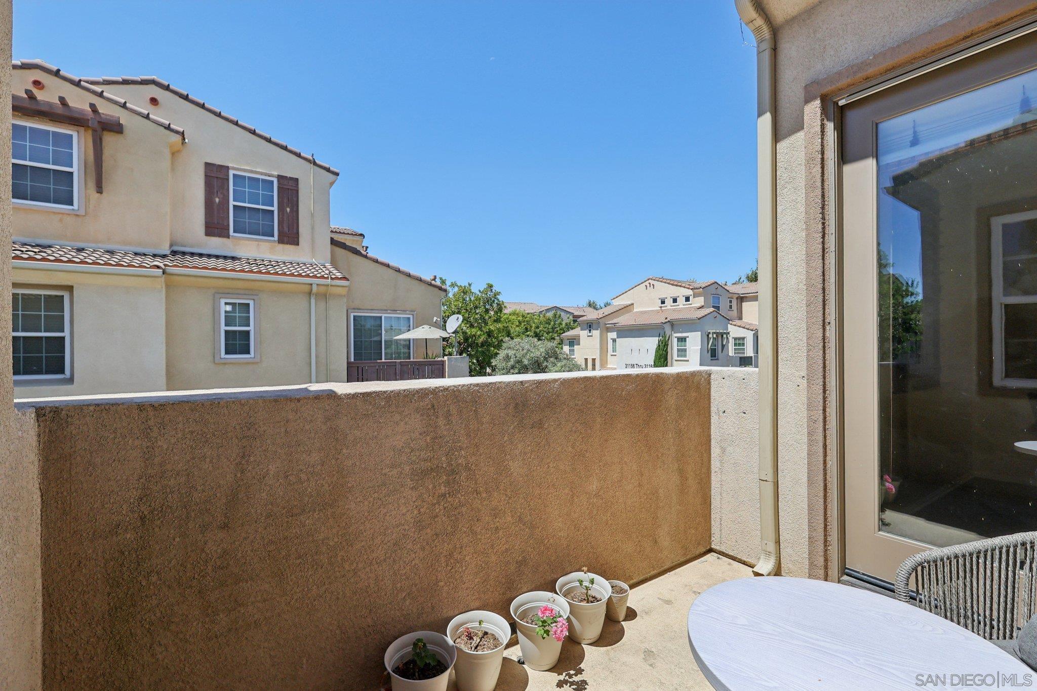 Detail Gallery Image 26 of 31 For 31167  Strawberry Tree Lane, Temecula,  CA 92592 - 2 Beds | 2 Baths
