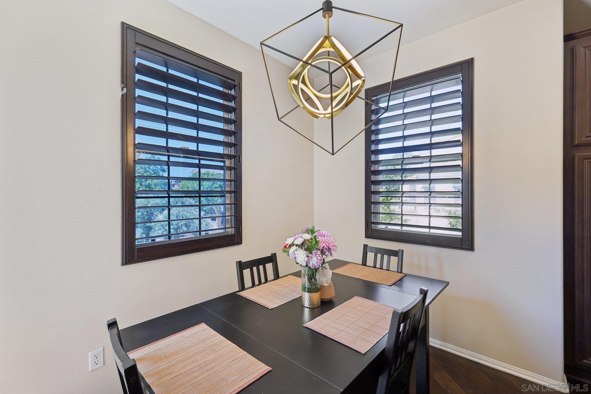 Detail Gallery Image 6 of 31 For 31167  Strawberry Tree Lane, Temecula,  CA 92592 - 2 Beds | 2 Baths